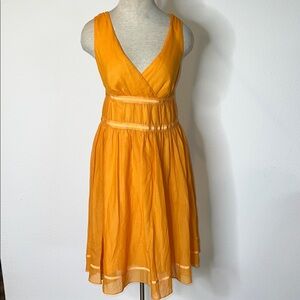 Banana Republic V-Neck Flowy Spring Summer Dress
